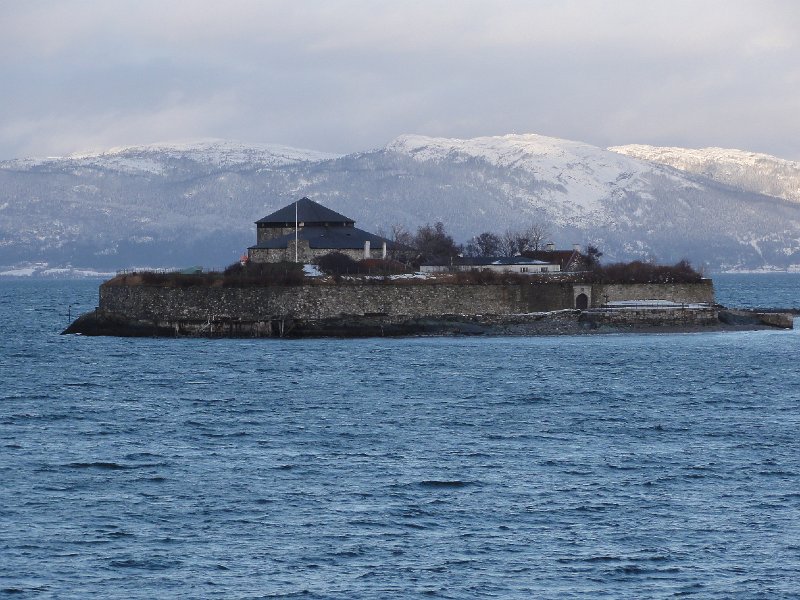 DSC08640.jpg - Monks' Island near Trondheim, originally an execution ground, now a resort and restaurant