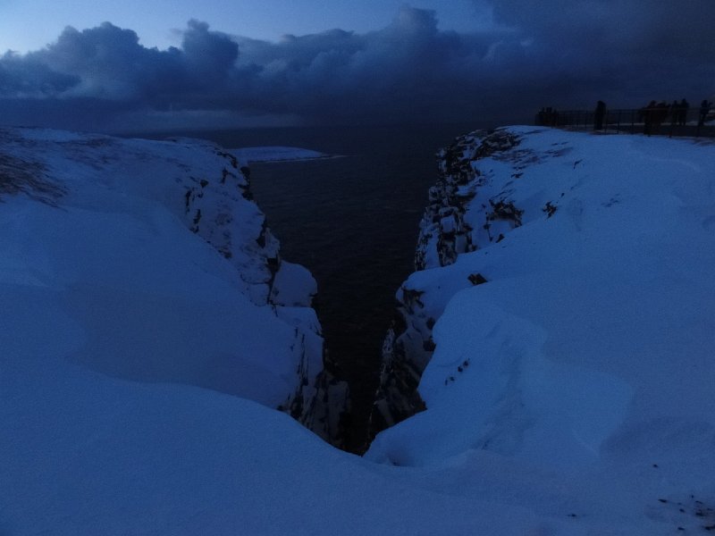 DSC08760.jpg - another view from the Cape