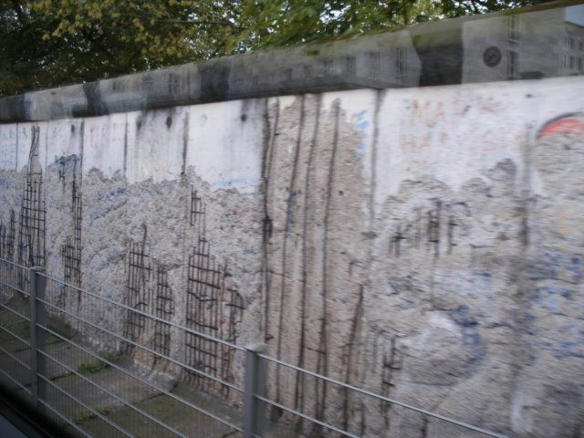 anotherfragmentofthewall.jpg